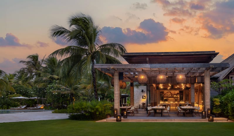Waldorf Astoria Maldives_The Ledge_Sunset Shot Outdoor